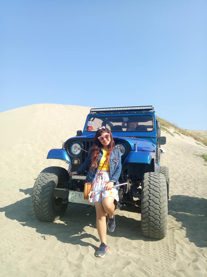 Sand Dune in a 4x4 in Ilocos