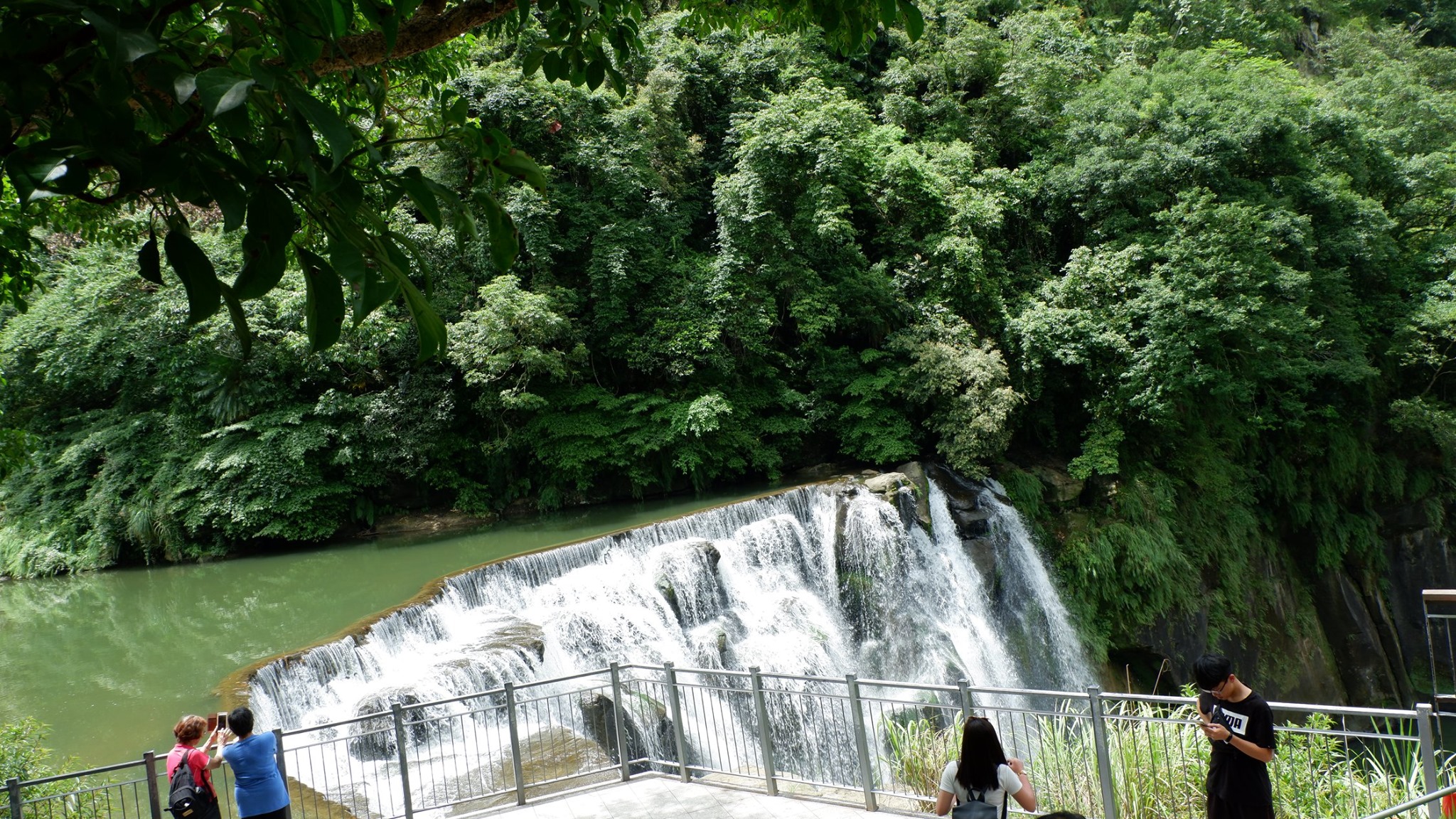 Shifen Waterfall