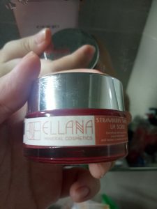 Ellana Lip Scrub